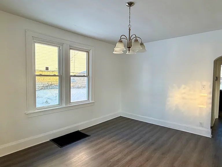 3508 Bevis Ave — Photo 7