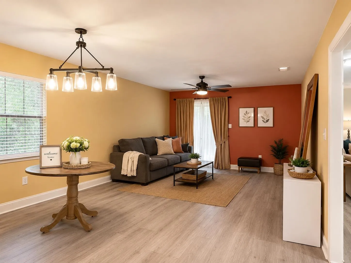 2 bed, 1052 sqft, $1,500 — Photo 2