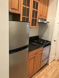 Rented by Metropolis Real Estate of Manhattan