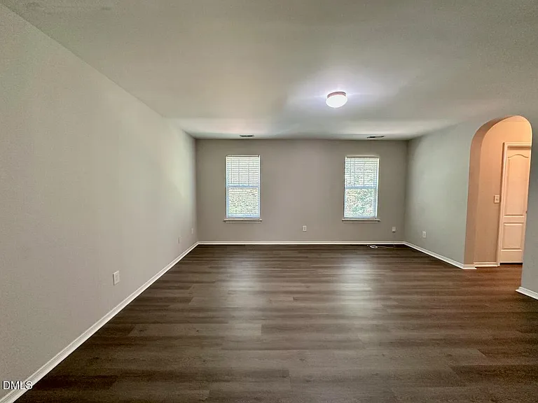 8208 Stone Cellar Dr — Photo 19