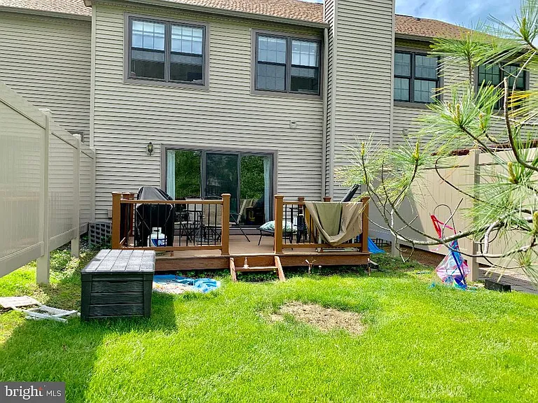 302 Marten Rd — Photo 19