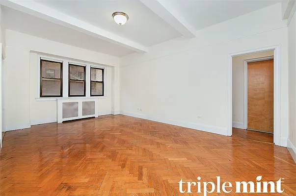 Rented by Triplemint | media 16