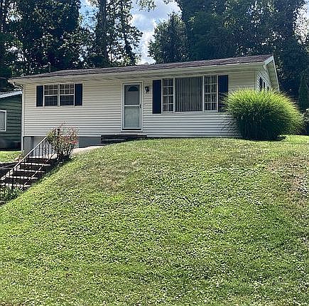 1st image of 102 Becker Ln