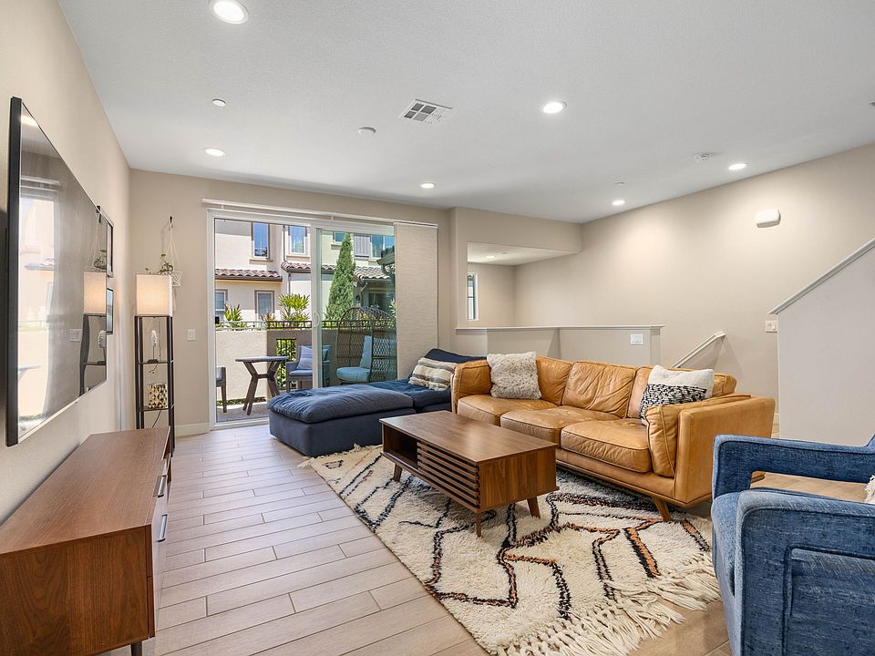 1st image of 4380 Nautilus Way Unit 2