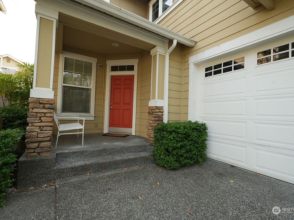 1st image of 14361 NE 189th Court