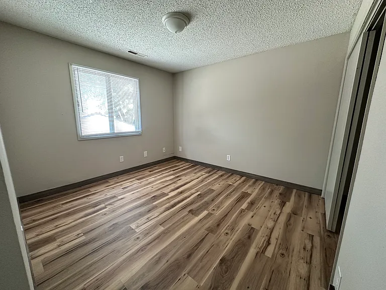 950 Boston Way #8 — Photo 6