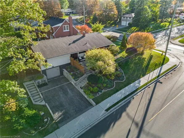119 Gladstone Ave, Cambridge, ON N1S 1L4