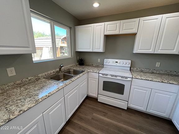 2nd image of 941 N SONORA Street