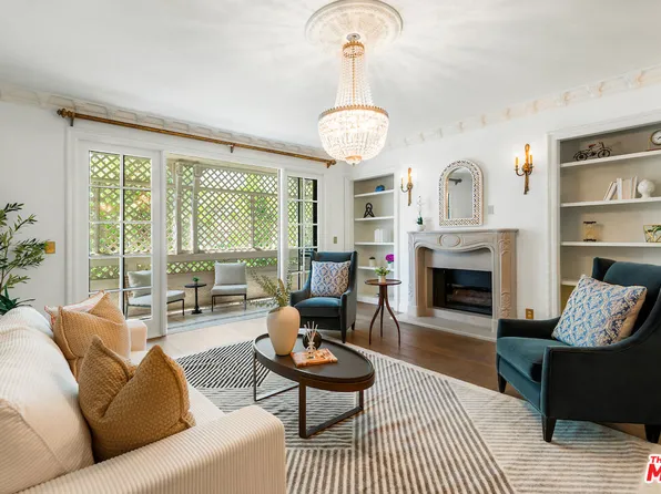 133 S Oakhurst Dr APT 201, Beverly Hills, CA 90212