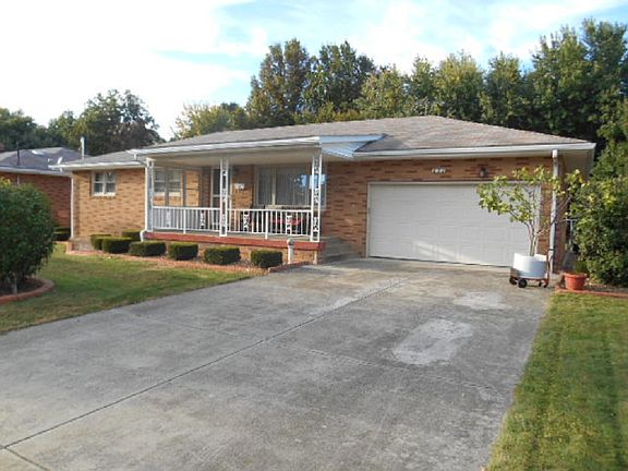 Entering Driveway From Road