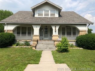 201 S Maple St, Versailles, MO 65084