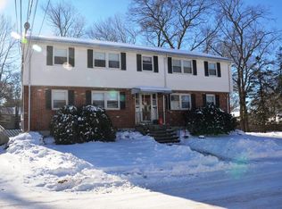 23 Catalpa St, Wakefield, MA 01880