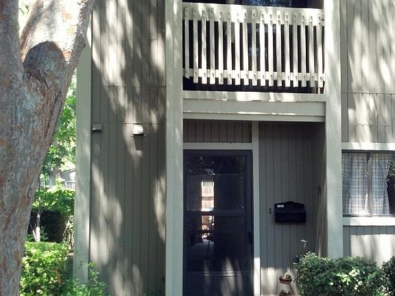 2nd image of 59 Derow Ct