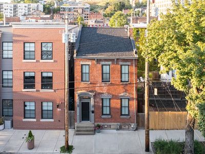 1723 Locust St, Pittsburgh, PA, 15219