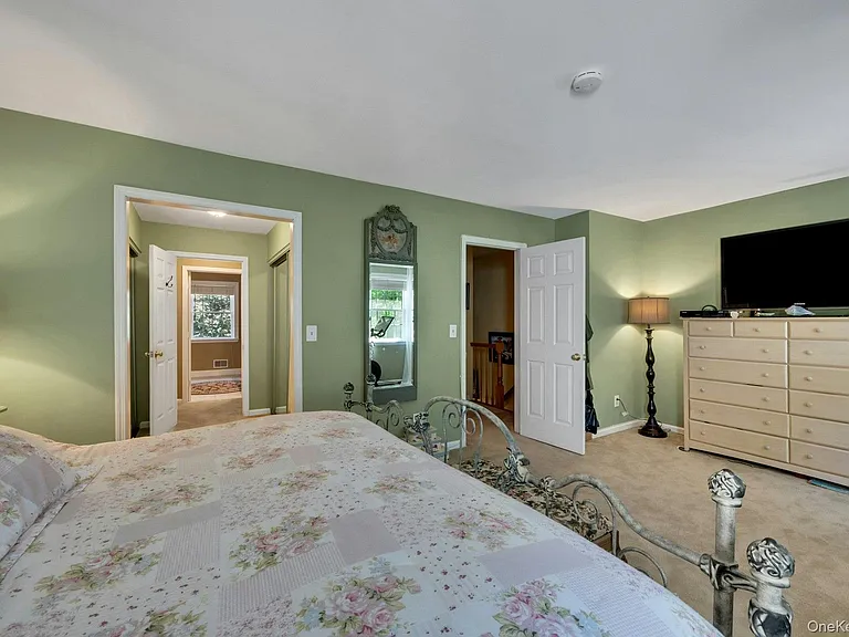 24 Briar Ct #A — Photo 13