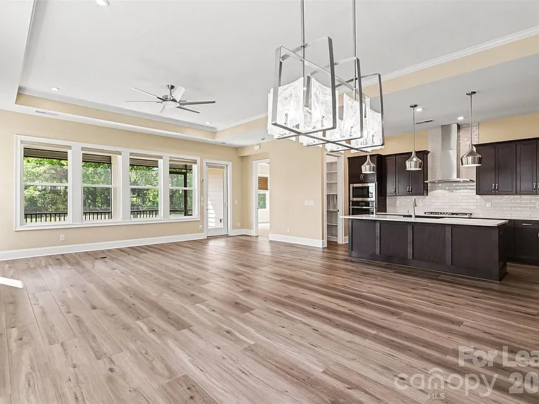 2026 Lake Como Dr — Photo 13