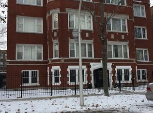 8134 S Essex Ave APT 3, Chicago, IL 60617