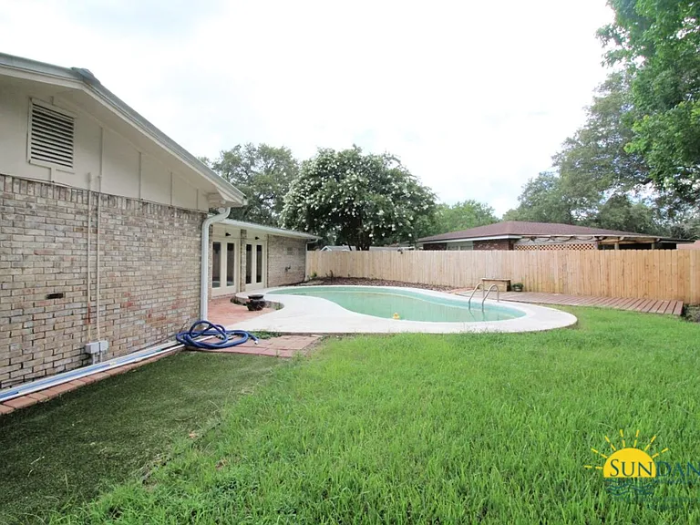 308 Echo Cir — Photo 3