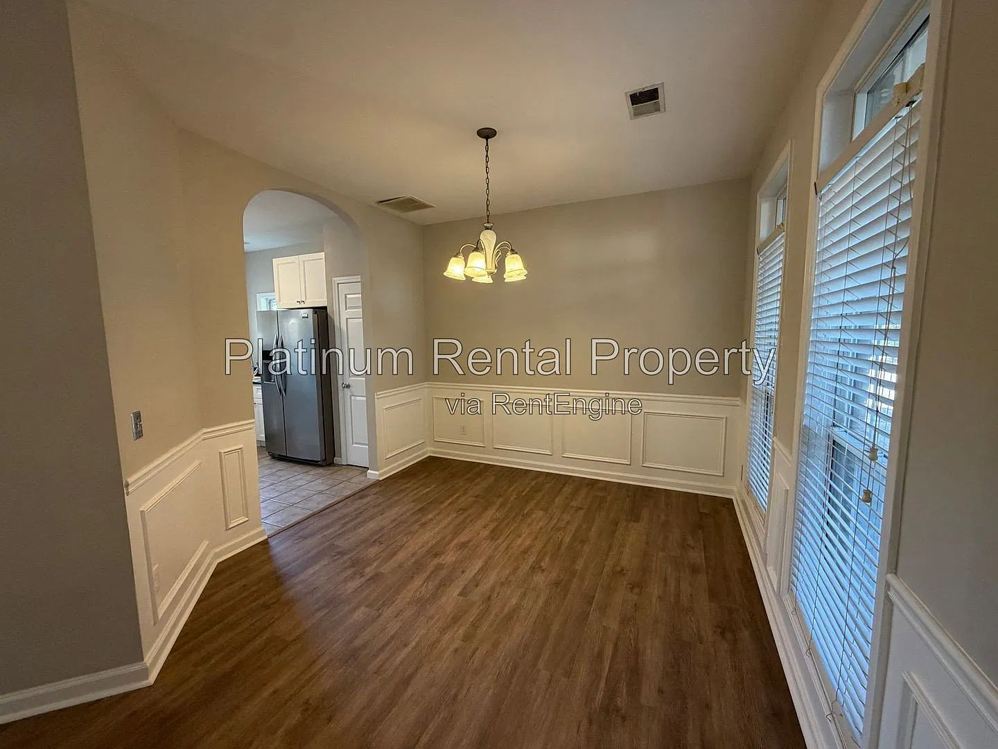 3 bed, 2.5 bath, 1890 sqft, $2,499 — Photo 3
