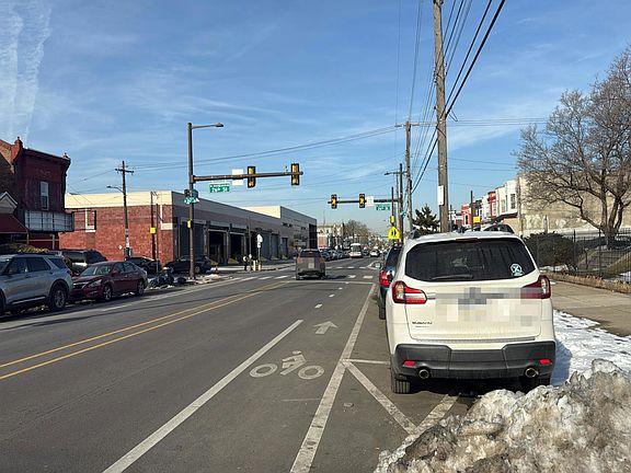 5th image of 2524 W Allegheny Ave