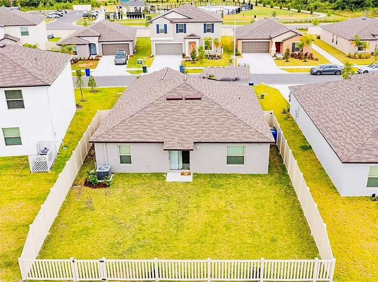 5722 Keaton Springs Dr — Photo 10