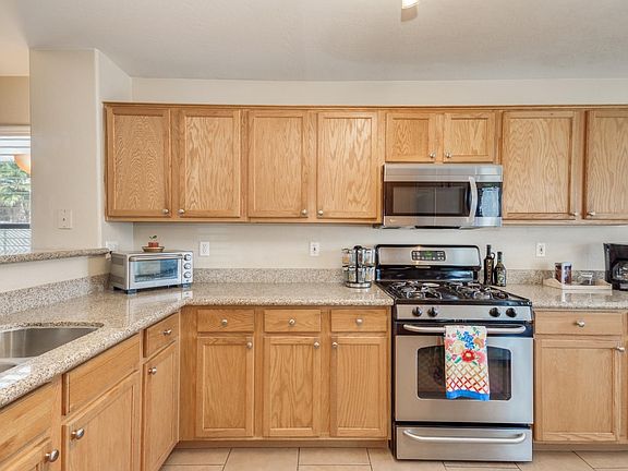 4th image of 2204 S 83rd Ln