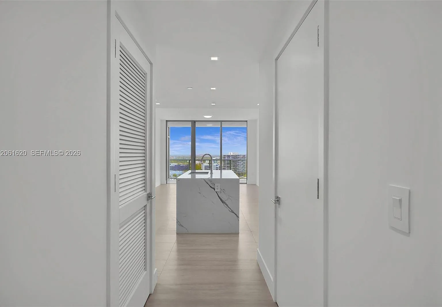 One Park Tower Condo 1807 — Photo 3