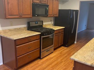66 Corona Ct, Old Bridge, NJ 08857