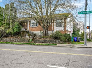 5253 E Burnside St, Portland, OR 97215