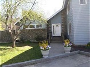 217 Main St, Medway, MA 02053