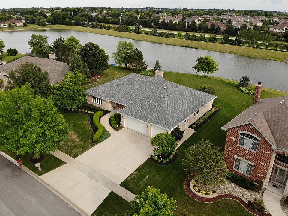 1st image of 11541 Myrrh Ln