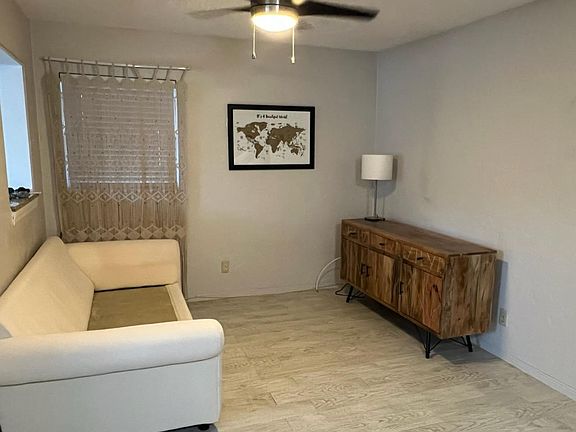 2nd image of 108 7th Ave N APT 1
