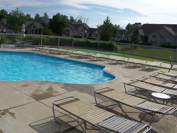 2nd image of 3654 Perennial Ln