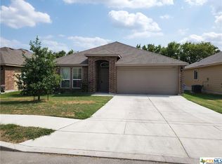 1553 Gateshead Dr, Seguin, TX 78155