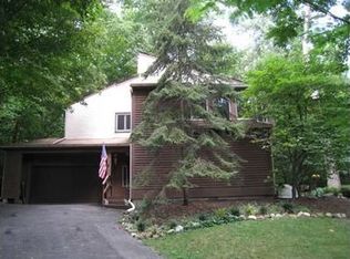 4375 Woodland Dr, Powell, OH 43065