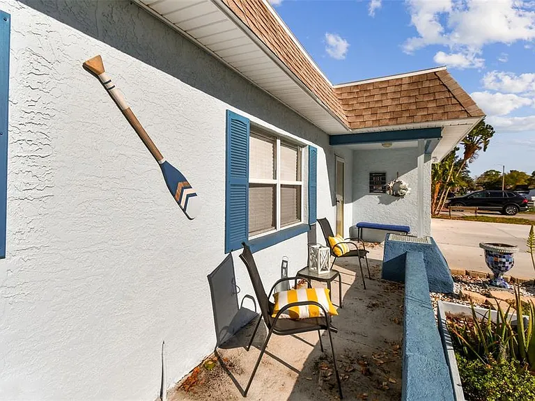 12252 Eldon Dr — Photo 17