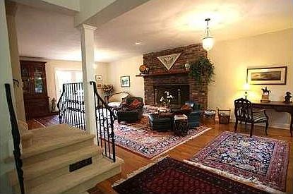 5th image of 1106 Alhambra Cir