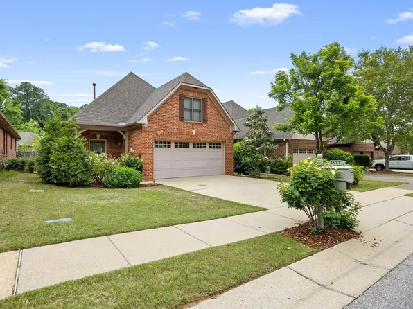 5677 Park Side Rd, Hoover, AL 35244