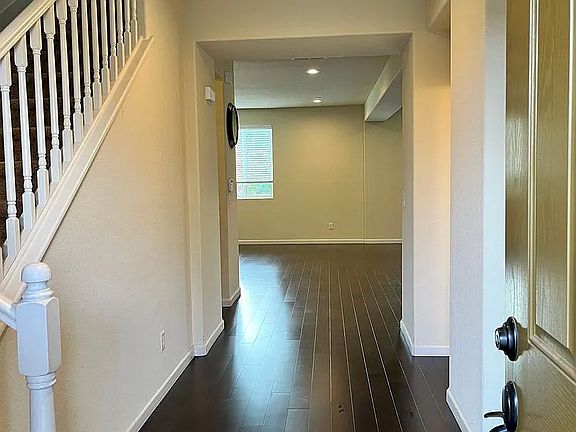 3rd image of 2126 Aiken Way