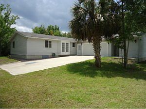 1st image of 4470 Parkway Dr