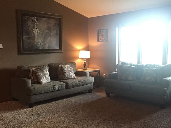 5th image of 2122 Potter Dr