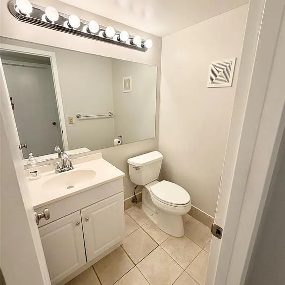 84 Mansfield Dr #84-B — Photo 17