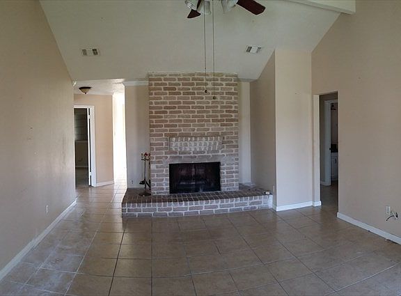 3rd image of 7411 Mesones Dr