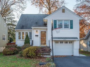 13 Seminole Ave, Lake Hiawatha, NJ 07034