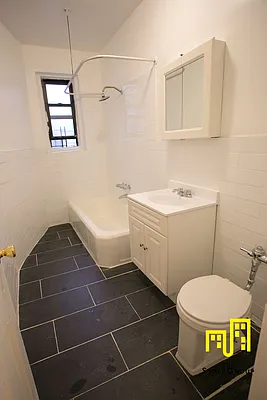 Rented by The Syper Group | media 30