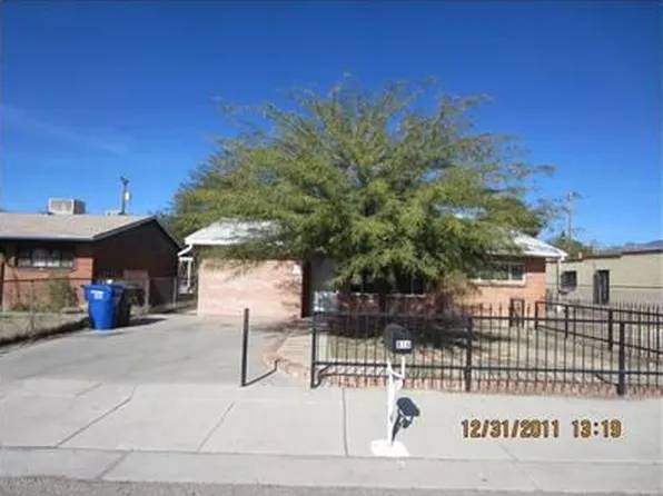 816 W Budmoore Ter, Tucson, AZ 85705