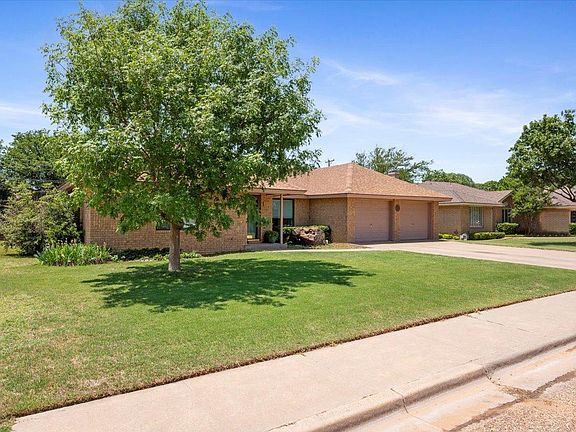 3rd image of 2034 Buffalo Dr