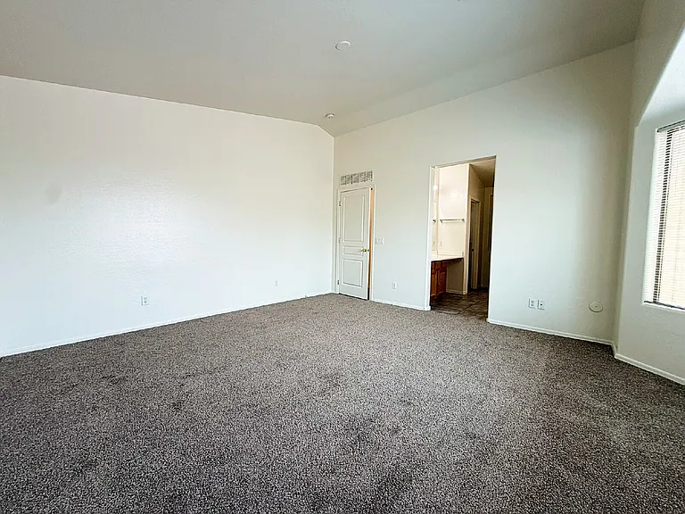 8062 W North Ln #109THDR — Photo 17