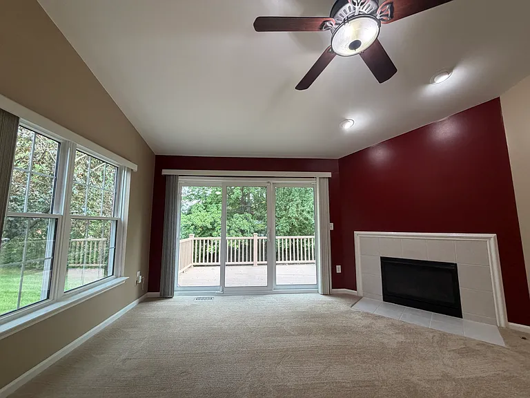 5626 Victory Cir — Photo 13