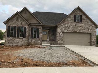 6009 Harkness Ln, Versailles, KY 40383